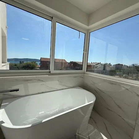 Sunset With Private Pool&garden Villa