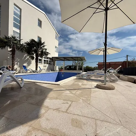 Sunset With Private Pool&garden Villa Kaštela