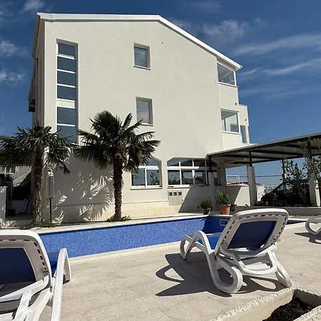 Sunset With Private Pool&garden * Kaštela