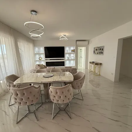 Sunset With Private Pool&garden Villa *