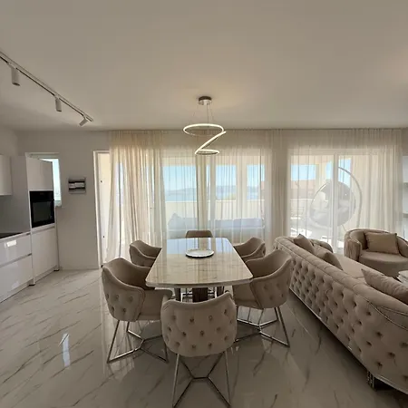 Sunset With Private Pool&garden Kaštela