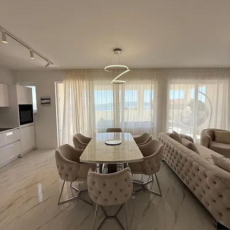 Villa Sunset With Private Pool&garden