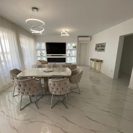 Sunset With Private Pool&garden