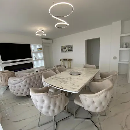 Sunset With Private Pool&garden *